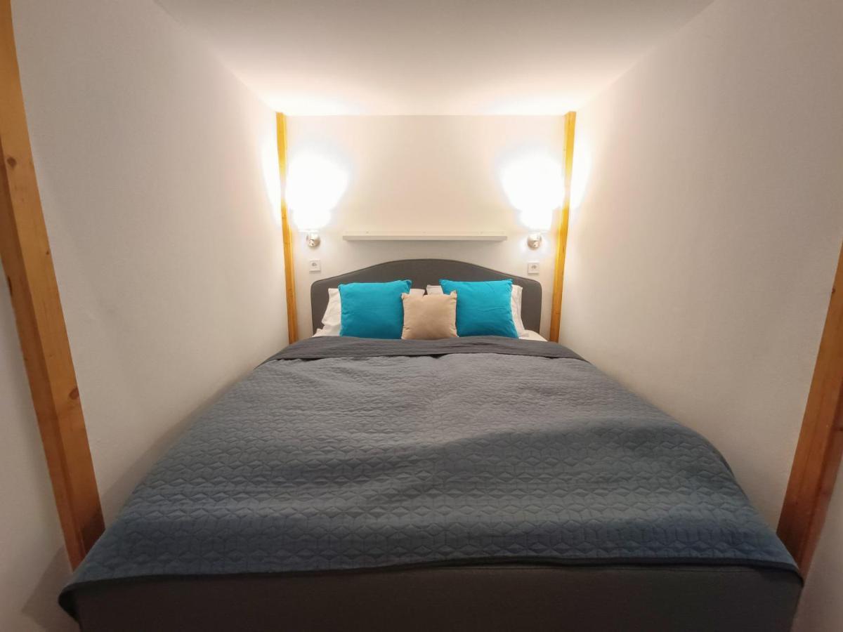R172 Elitehost Raday Studio Apartment Budapest Esterno foto